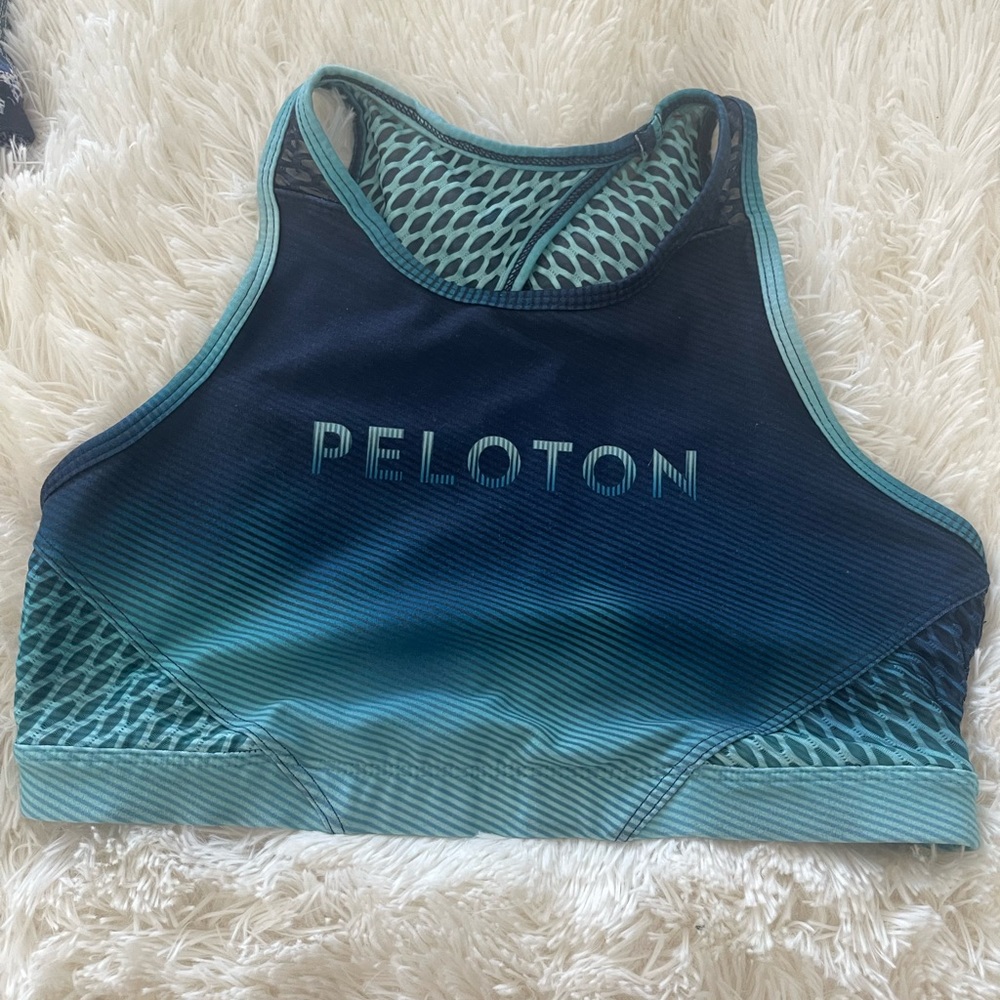 Peloton sports bra
